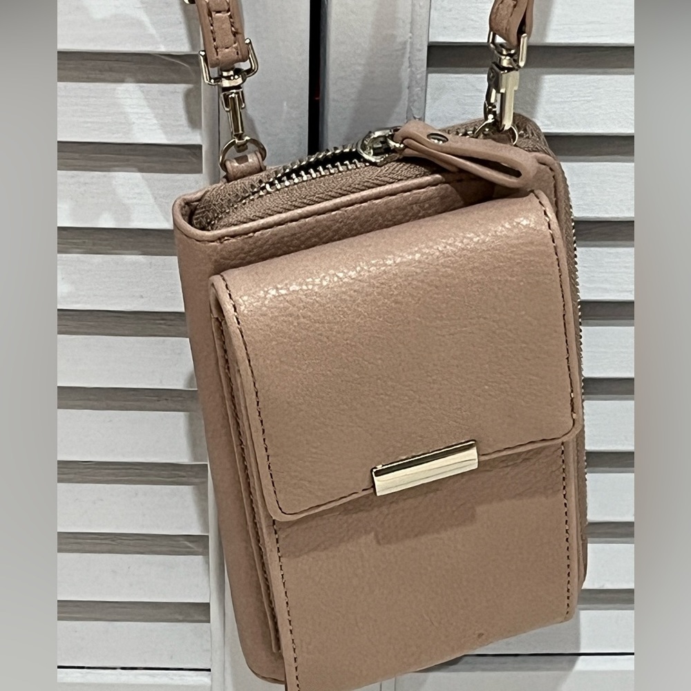 Bentley Travel Crossbody Purse